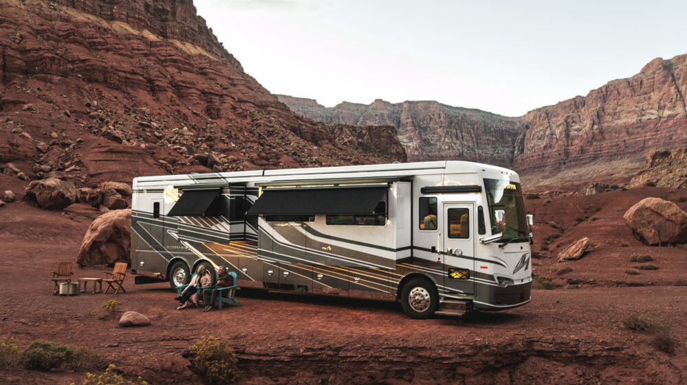 Bus exterior 5