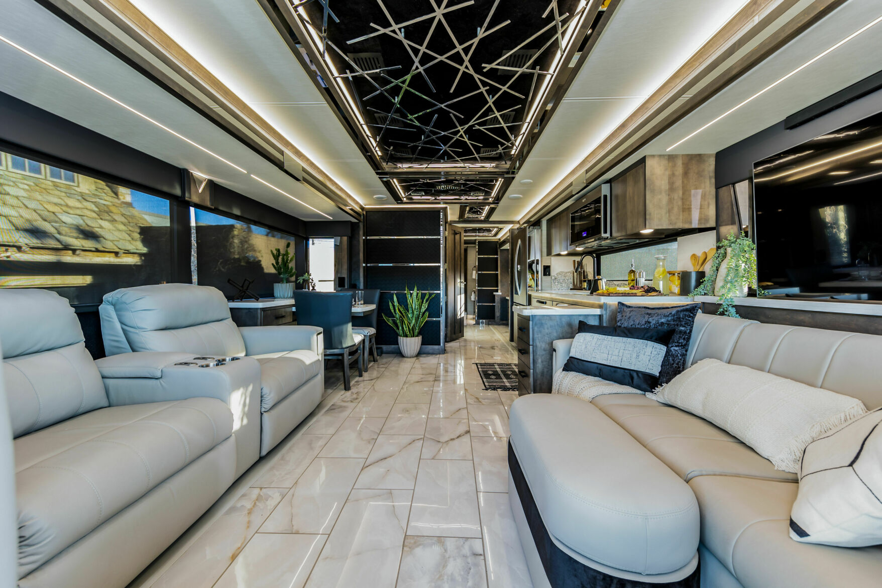 2023 Zephyr 45 Fz Floor Plan Spotlight Tiffin Motorhomes 2023 Zephyr 45 Fz Floor Plan Spotlight Tiffin Motorhomes