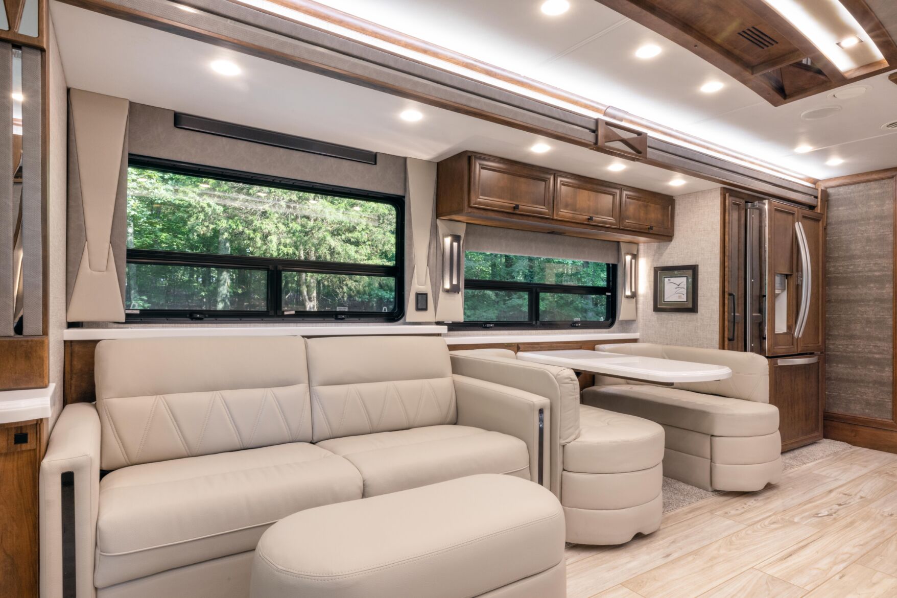 2024 Allegro Bus 40 IP Floor Plan Spotlight | Tiffin Motorhomes