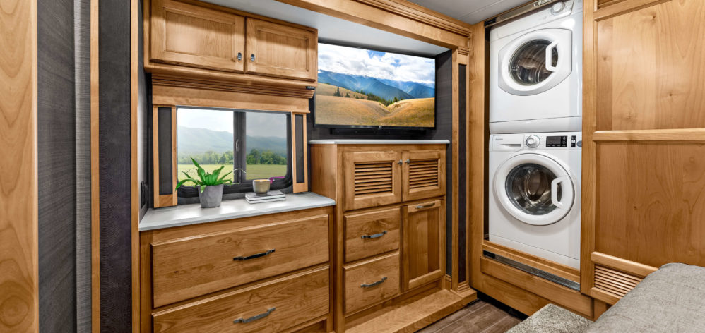 MY22 RED BR Wall Washer Dryer