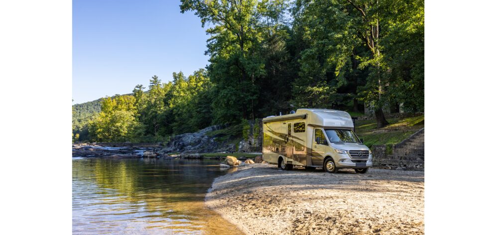Wayfarer exterior 4
