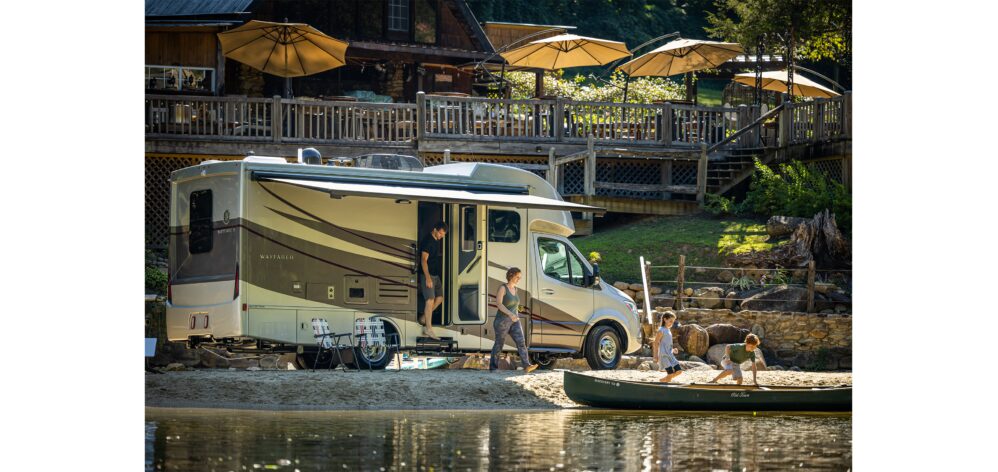 Wayfarer exterior 5