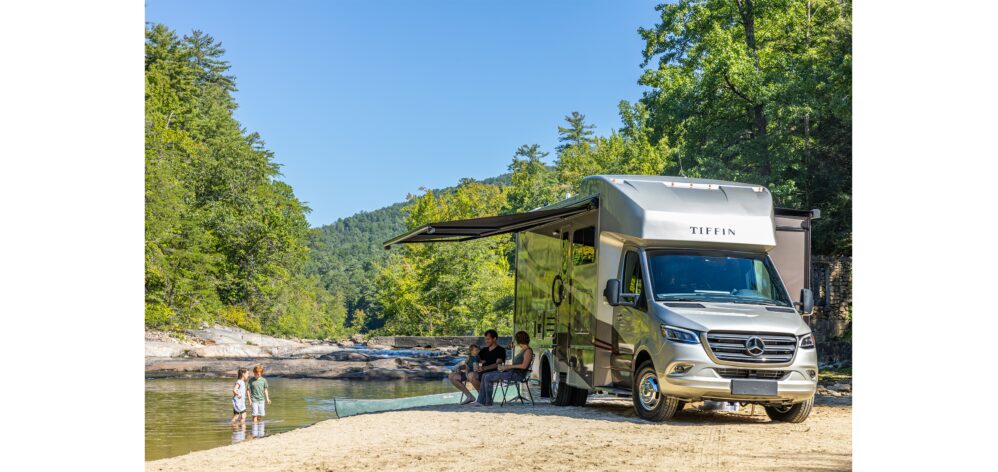 Wayfarer exterior 6
