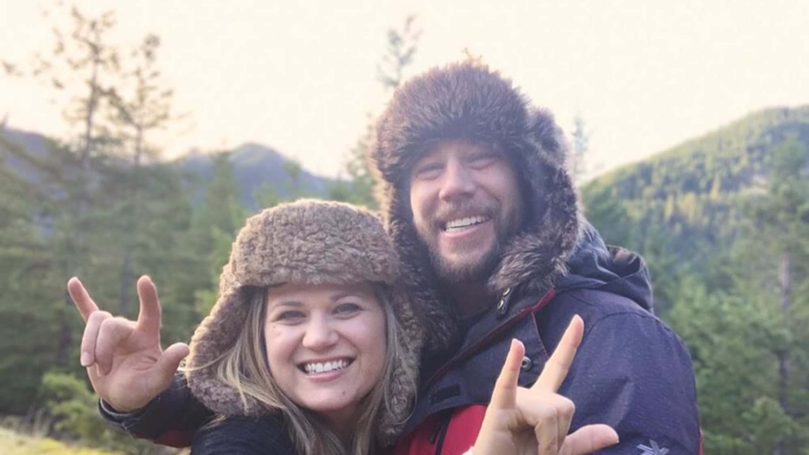 Tiffin Owner Story: Katie & Eric from Mountain Modern Life