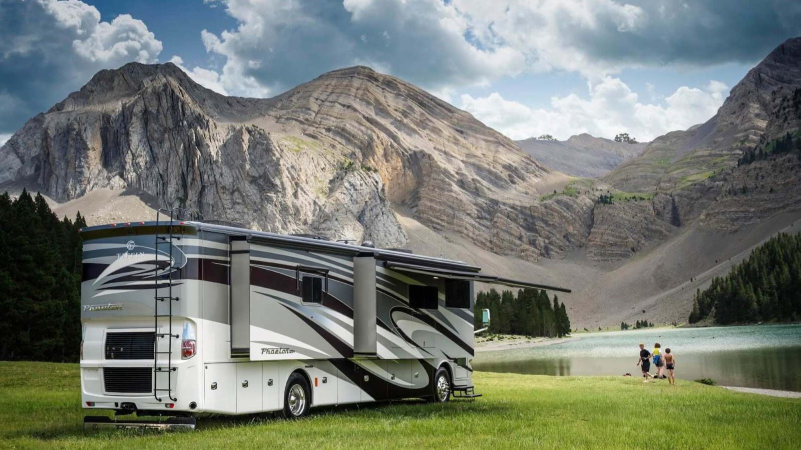 5 Favorite Weekend RV Getaways for Families