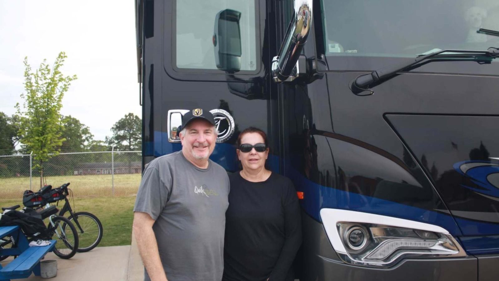 Tiffin Owner Story: Gary & LouAnn Sanoff’s Journey To Owning A Tiffin