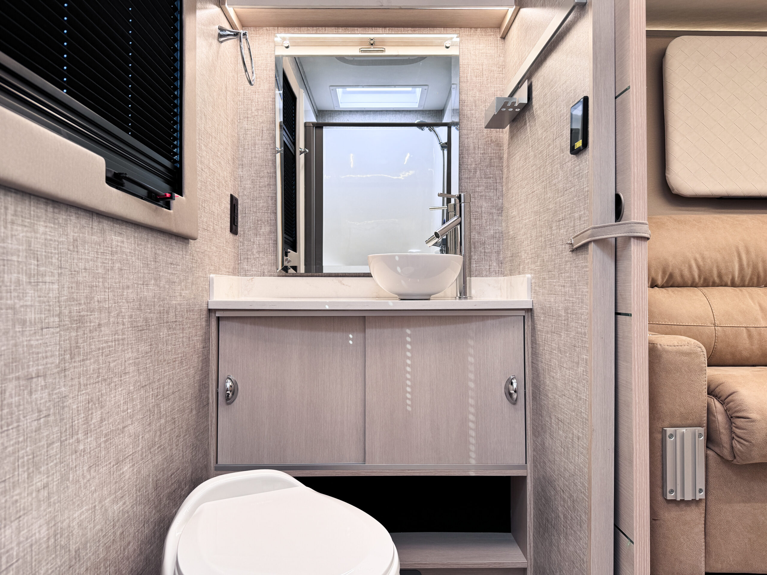 Wayfarer 25 XRW Image