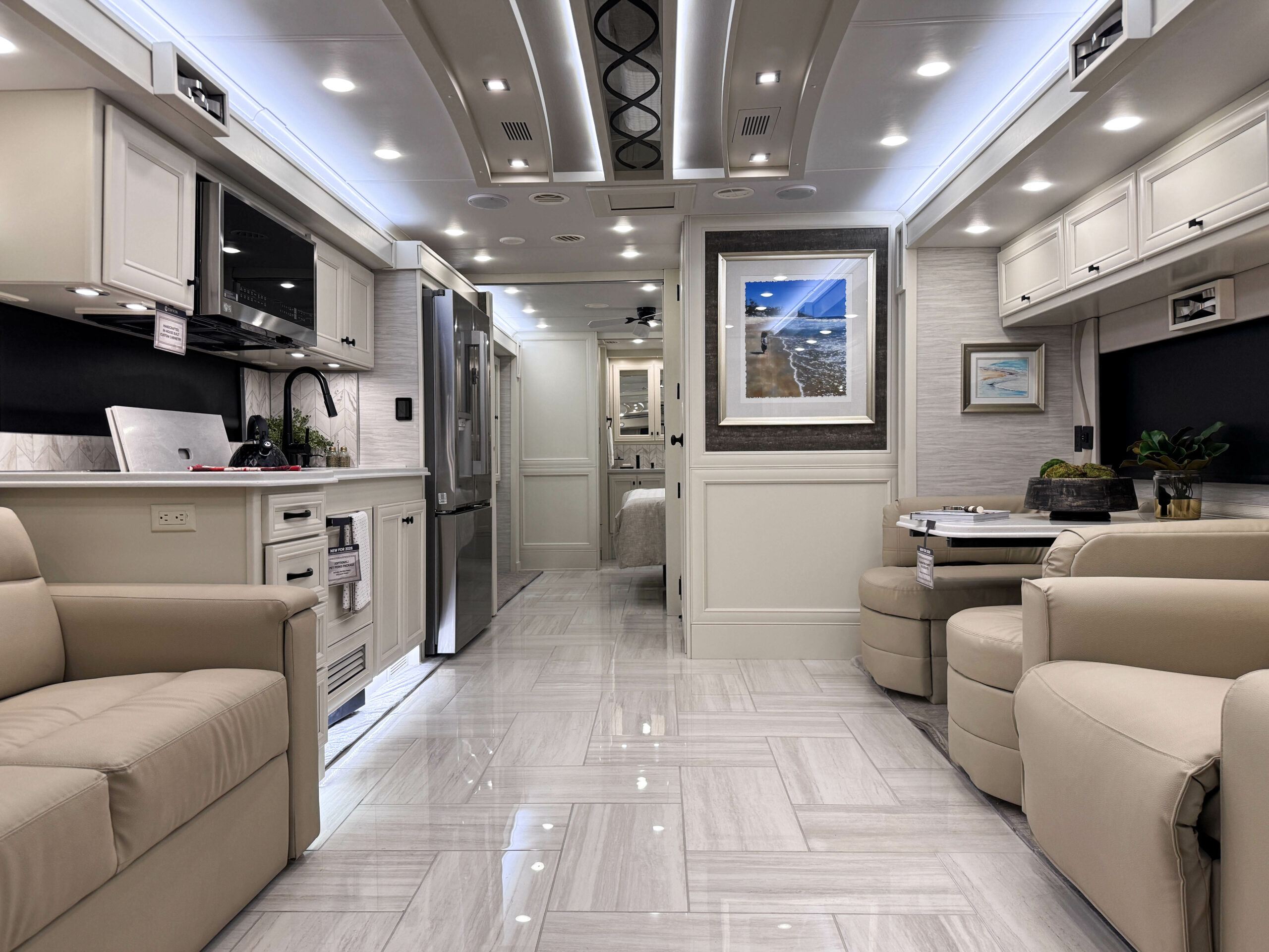  Phaeton 37 BH  Image