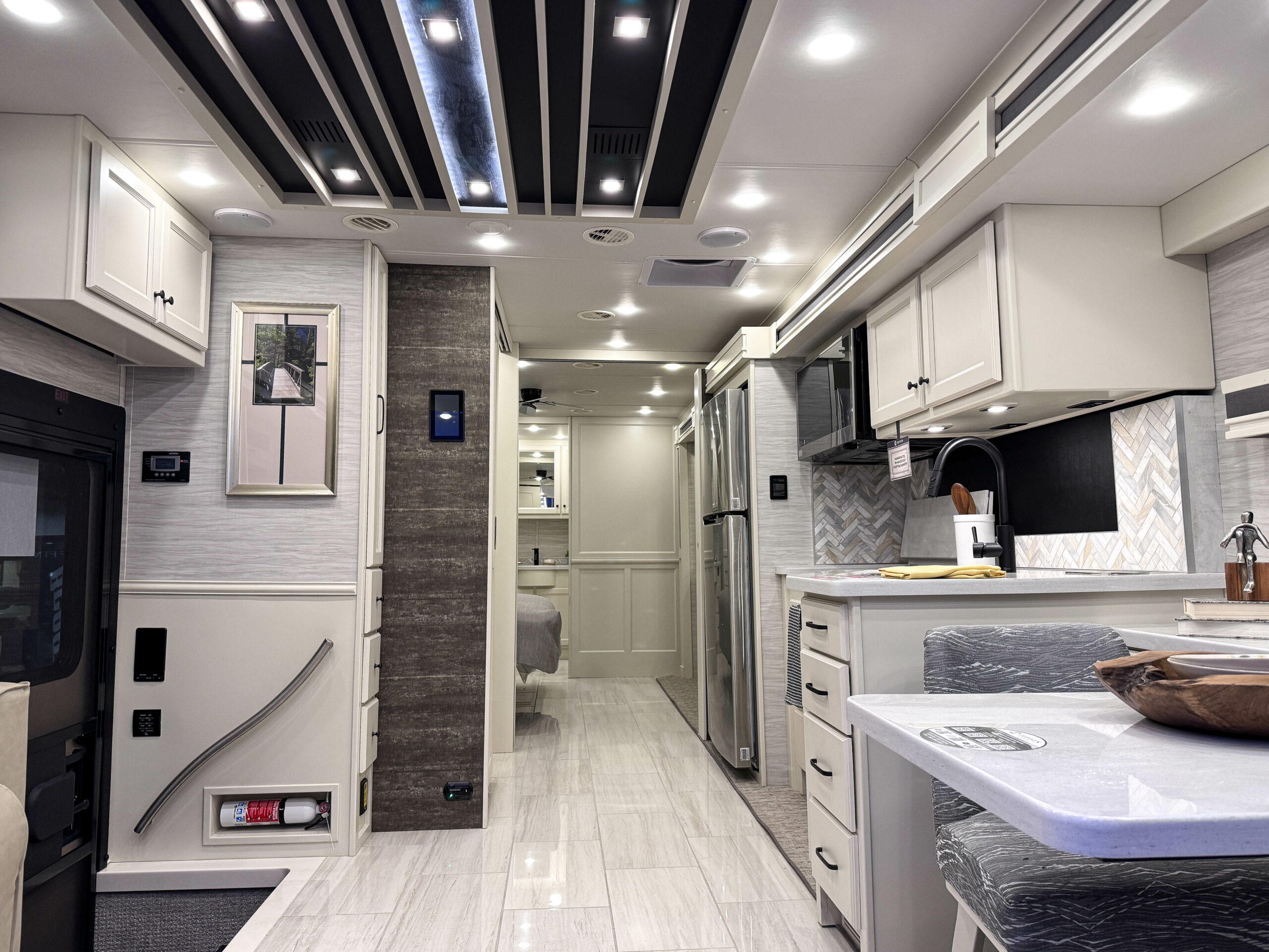 Allegro Bay 38 BB Image