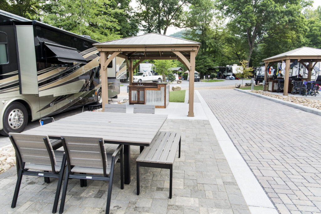 Check out one of the luxury 90’ pull through paver sites with their own cabanas, which can be reserved as buddy sites with two full hookups.