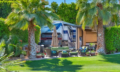 Where to Take Your Tiffin: A Guide to Choosing the Perfect Luxury RV Resort
