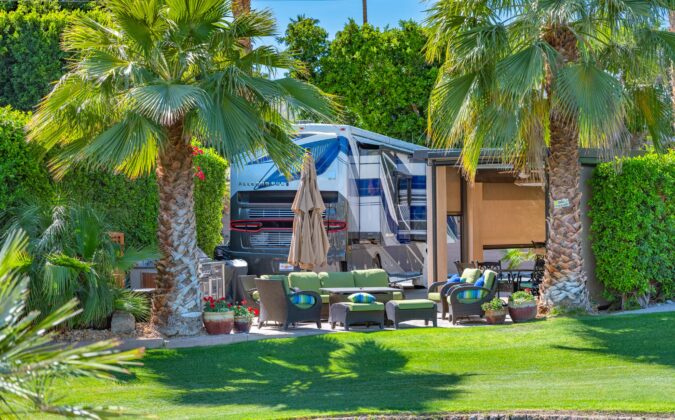 Where to Take Your Tiffin: A Guide to Choosing the Perfect Luxury RV Resort